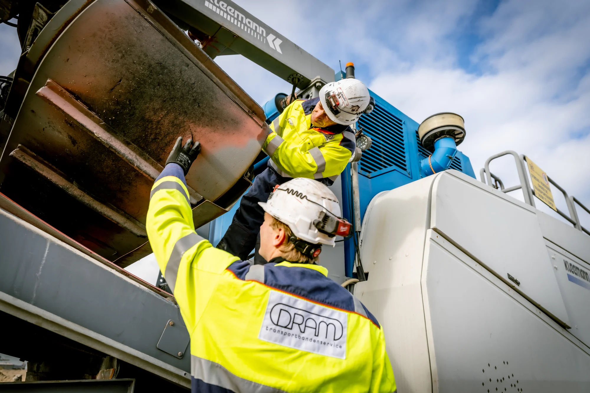 DRAM werkplaats en onderdelen in de praktijk