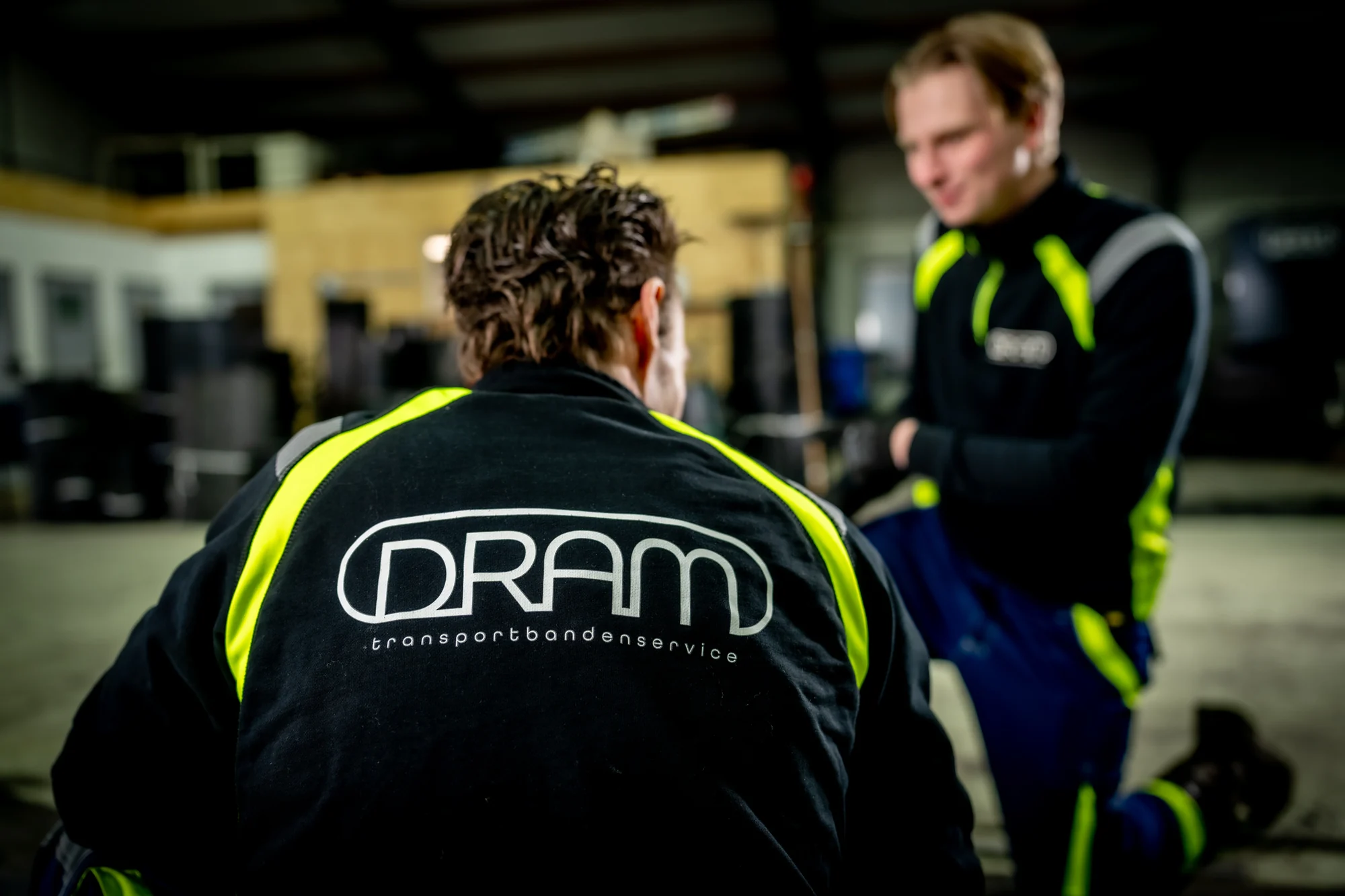 DRAM werkplaats en onderdelen in de praktijk